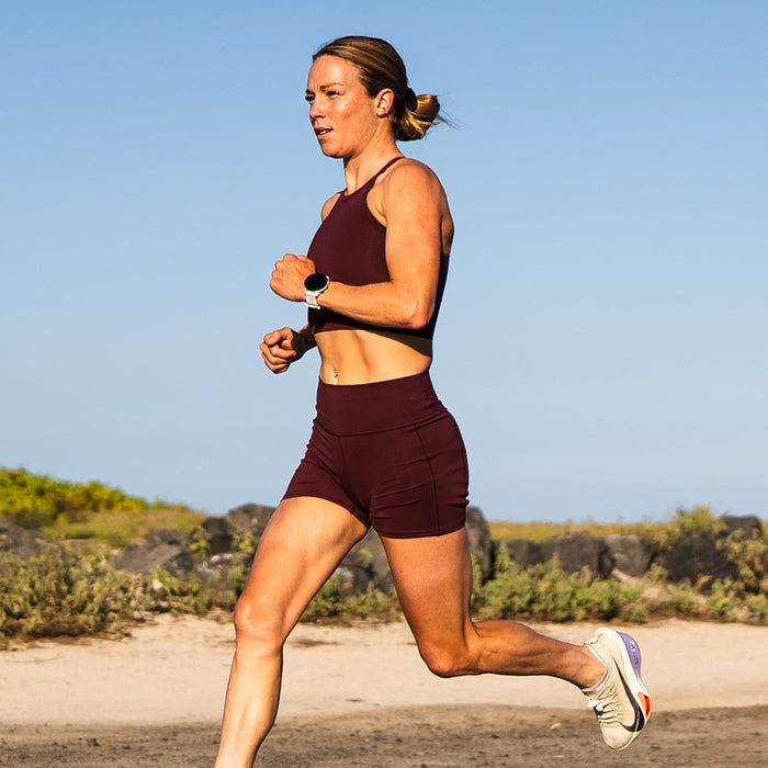 Zoot Sports RUN BOTTOMS Women's Elite Run 5" High-Rise Short - Burgundy